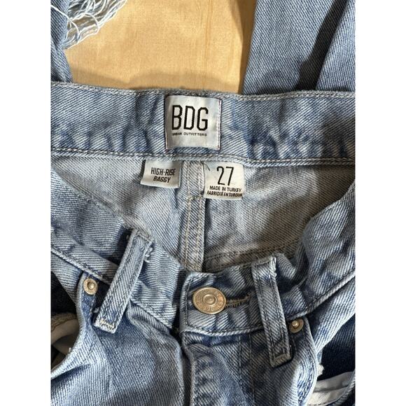 BDG Urban Outfitters Women’s Jeans Size 27 High Rise Straight Leg Denim Blue - Picture 3 of 7